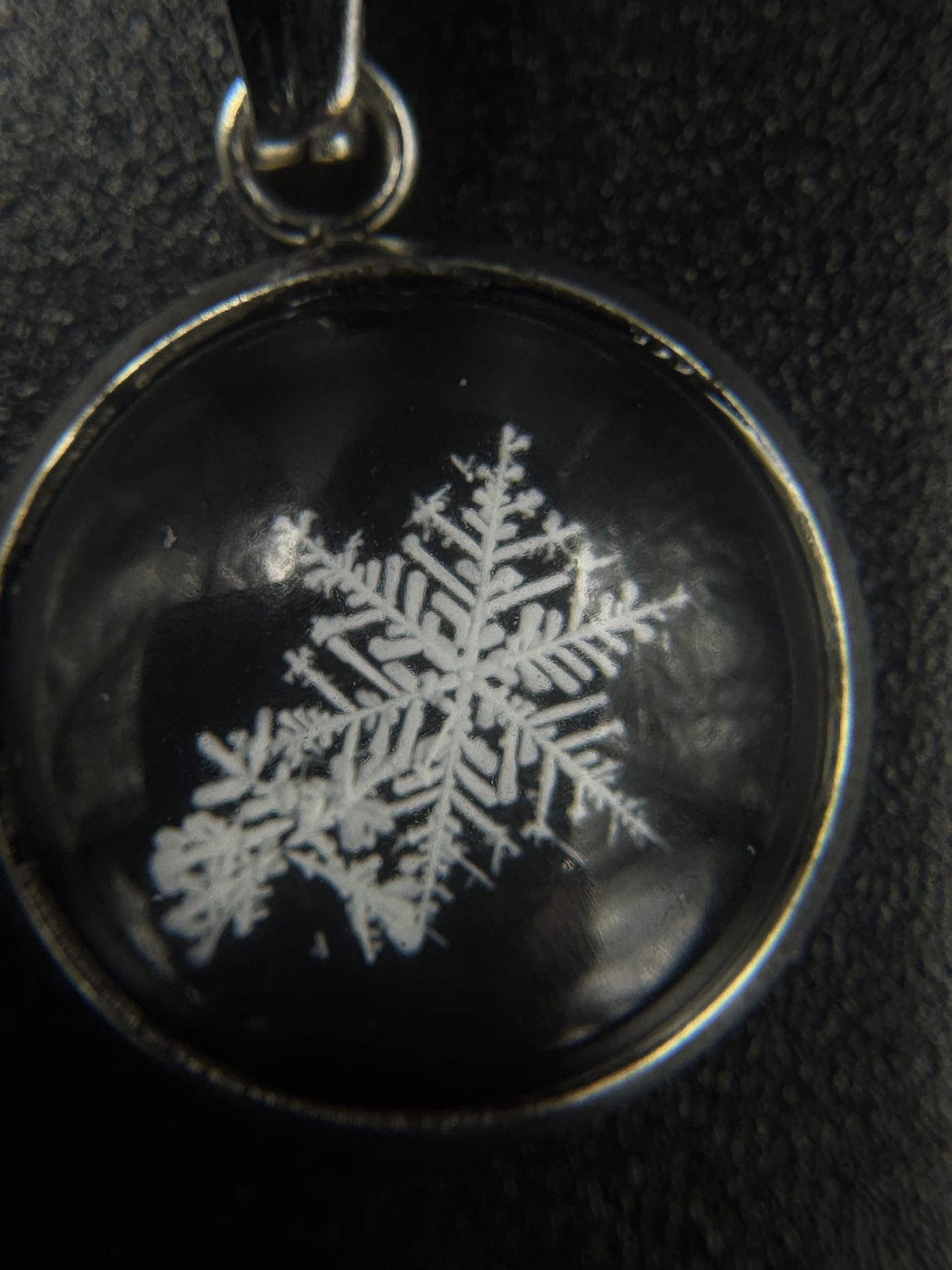 Snowflake Pendant 010326-01