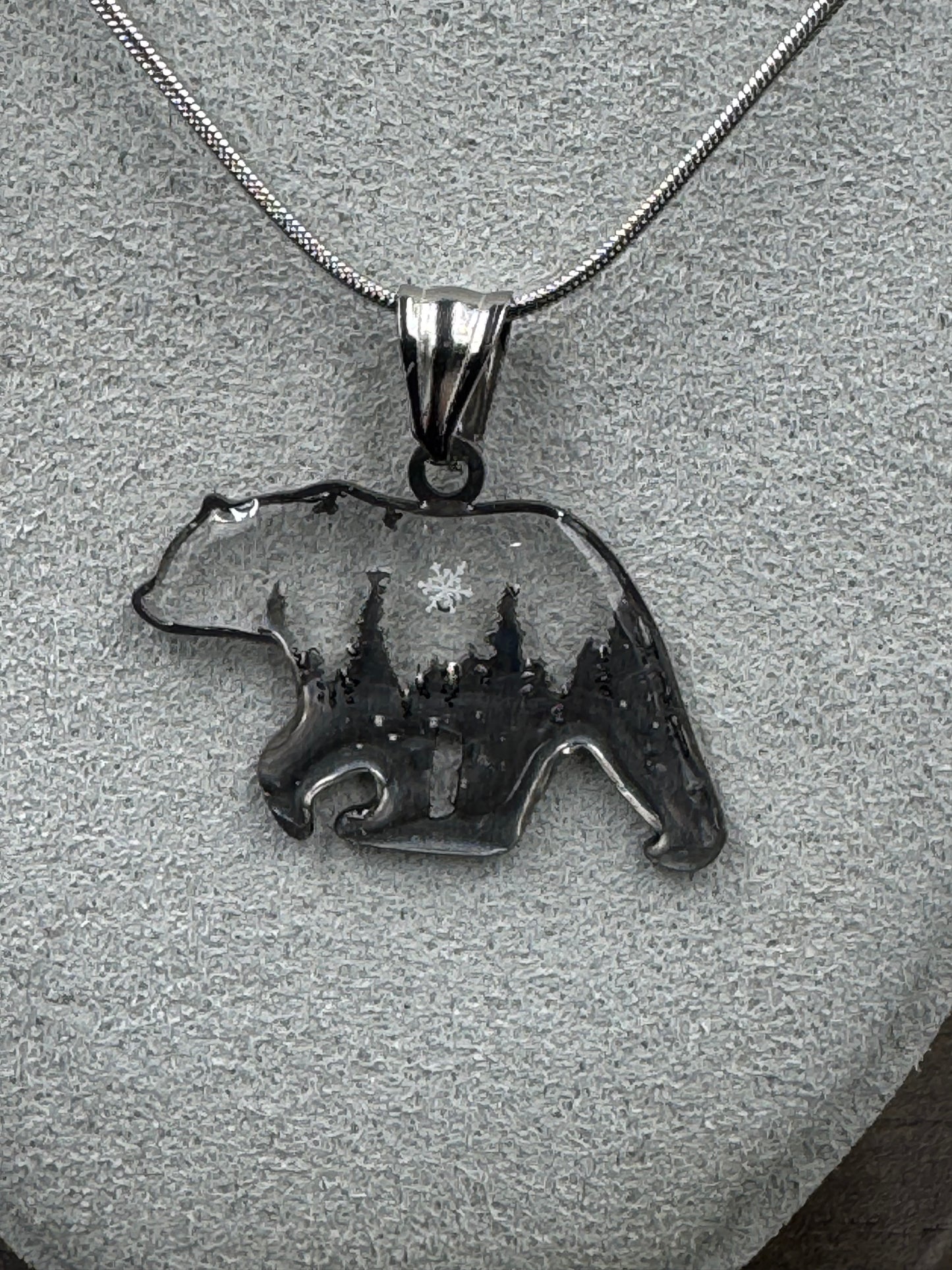 Bear Snowflake Pendant 010626-01