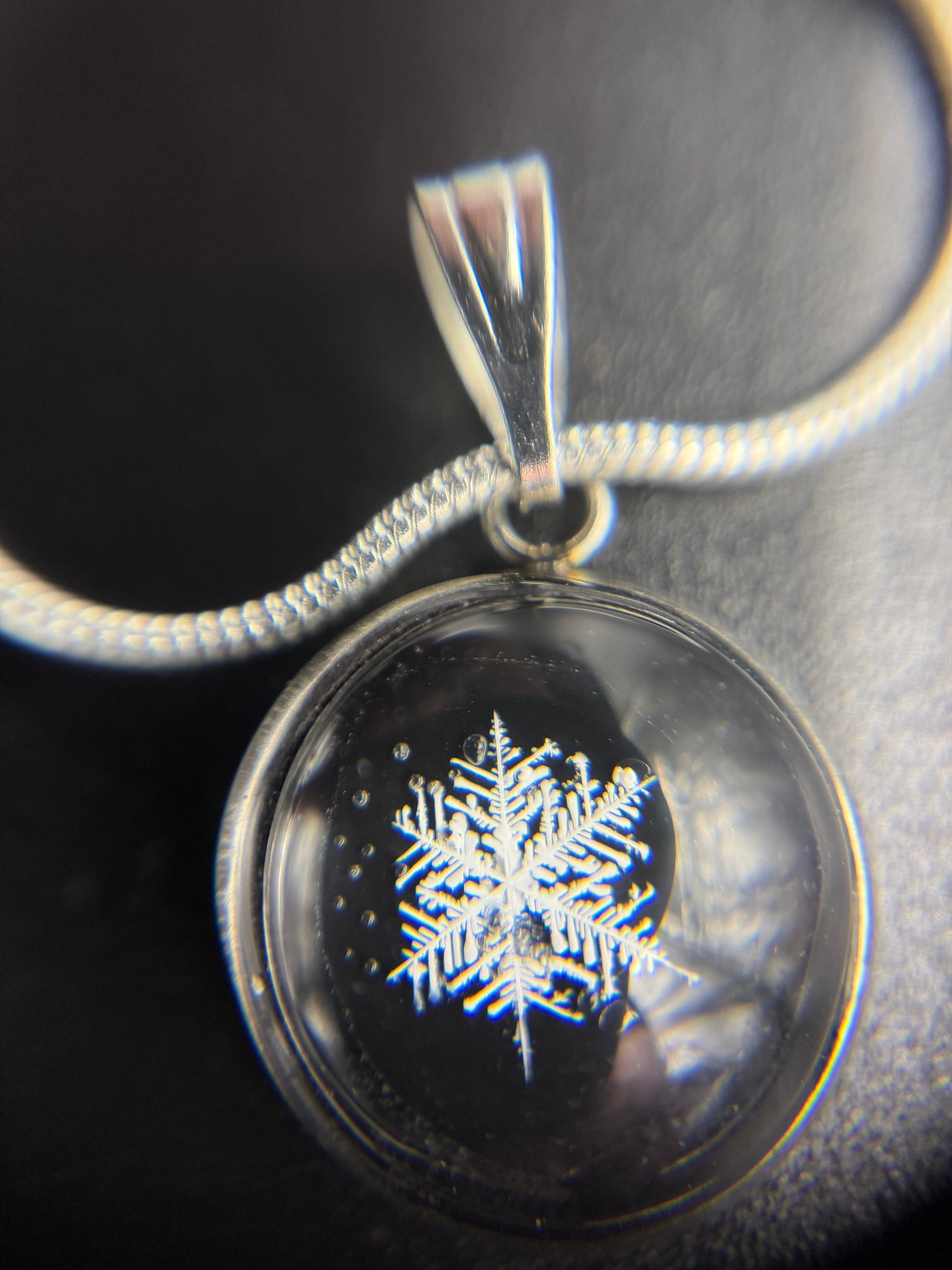 Snowflake Pendant 122625-01
