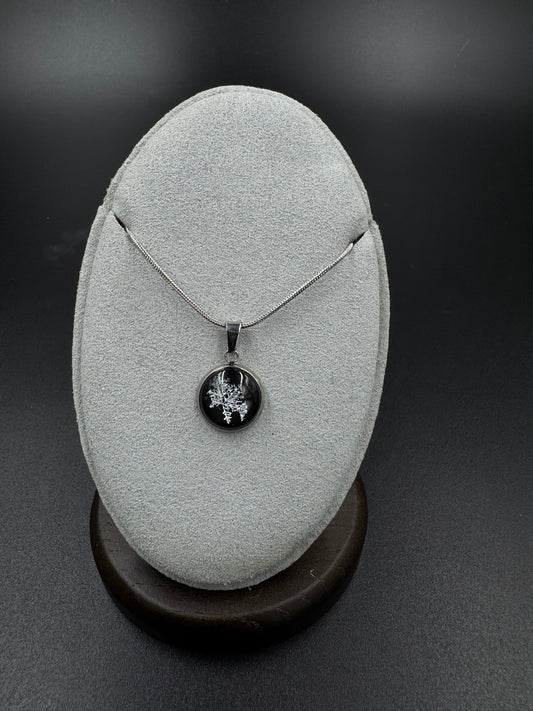 Snowflake Pendant 010326-02