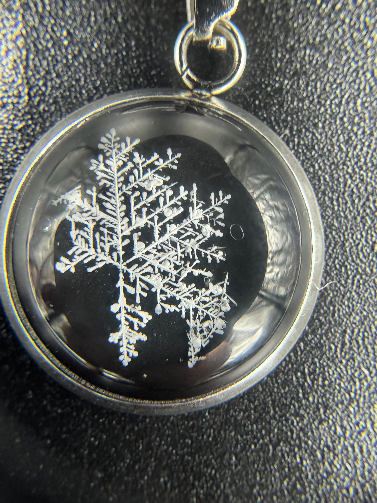 Snowflake Pendant 010326-02