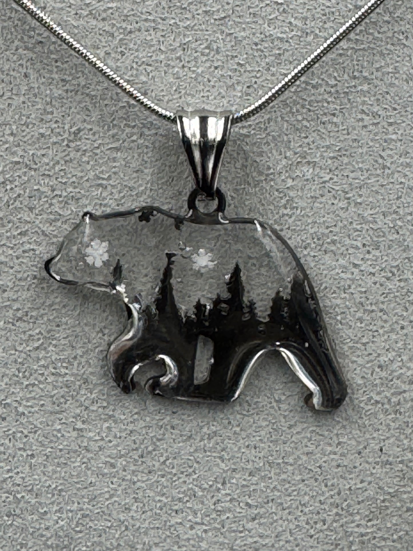 Bear Snowflake Pendant 013126-01